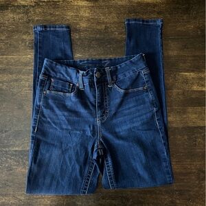 Seven7 Jeans | Women’s Size 6 | Dark Wash Denim | Skinny
